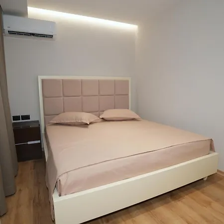 Rs Skendo Apartments Gjirokastër Exterior foto